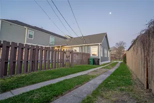 1111 Dorothy St, Houston, TX 77008 - Photo 18