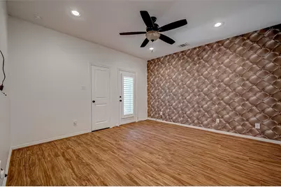 2411 Lawrence Street, Houston, TX 77008 - Photo 12