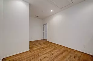 2411 Lawrence St, Houston, TX 77008 - Photo 18