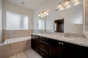 2411 Lawrence St, Houston, TX 77008 - Photo 26