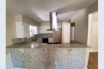4051 Sherwood Street E, Houston, TX 77339 - Photo 4