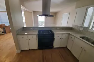 4051 Sherwood Street E, Houston, TX 77339 - Photo 6