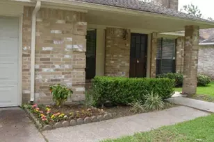 4051 Sherwood Street E, Houston, TX 77339 - Photo 1