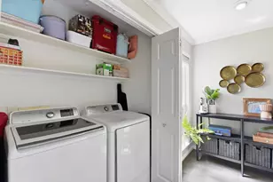 731 Worthshire St, Houston, TX 77008 - Photo 18