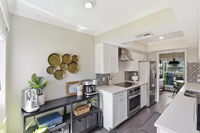 731 Worthshire Street, Houston, TX 77008 - Photo 12