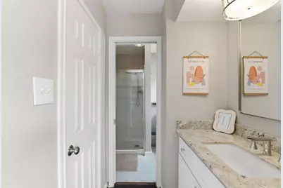 731 Worthshire Street, Houston, TX 77008 - Photo 26