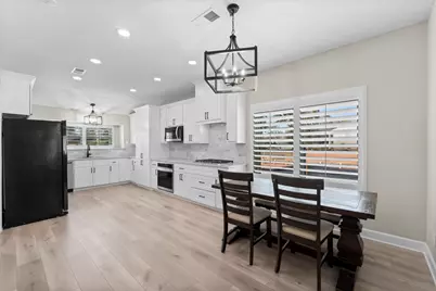 28814 Holly Hill Drive, Shenandoah, TX 77381 - Photo 16