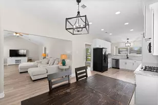 28814 Holly Hill Dr, Shenandoah, TX 77381 - Photo 20