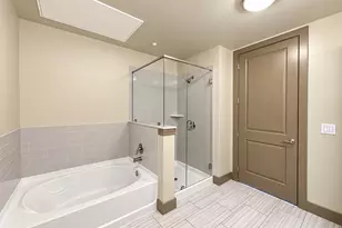 10402 Town and Country Way, Houston, TX 77024 - Photo 10