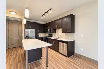 10402 Town and Country Way #119, Houston, TX 77024 - Photo 4