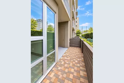 10402 Town and Country Way #119, Houston, TX 77024 - Photo 2