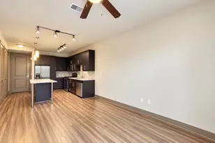 10402 Town and Country Way, Houston, TX 77024 - Photo 6