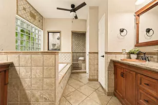 412 Melodywood Dr, Friendswood, TX 77546 - Photo 22