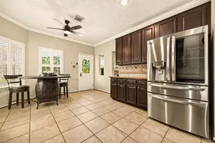 412 Melodywood Dr, Friendswood, TX 77546 - Photo 12