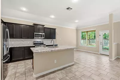 34 Sawbridge Circle, The Woodlands, TX 77389 - Photo 12
