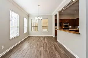 912 W 25th St, Houston, TX 77008 - Photo 8