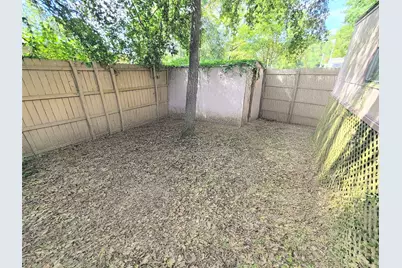 142 Aspen, Livingston, TX 77351 - Photo 14