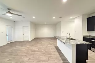 2913 Willow Gulch Wy, Rosenberg, TX 77469 - Photo 2