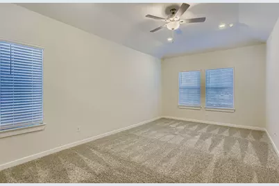 9948 Storehouse Drive, Houston, TX 77080 - Photo 20