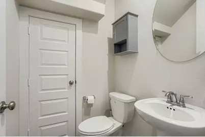 9948 Storehouse Drive, Houston, TX 77080 - Photo 18