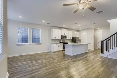 9948 Storehouse Drive, Houston, TX 77080 - Photo 8