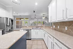 24923 Pikecrest Dr, Spring, TX 77389 - Photo 12