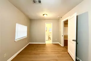 4422 Mallow St, Houston, TX 77051 - Photo 10