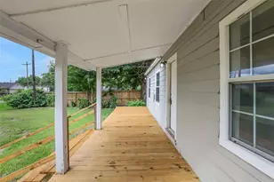 494 Merritt St, Dayton, TX 77535 - Photo 24