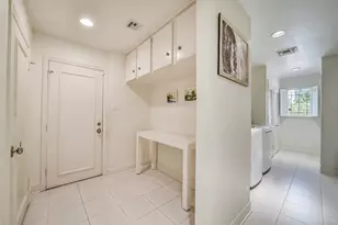2011 Canongate Dr, Houston, TX 77056 - Photo 24