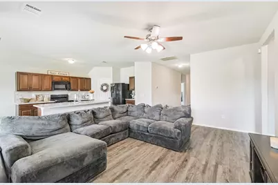 21054 Wenze Lane, New Caney, TX 77357 - Photo 8