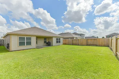 21054 Wenze Lane, New Caney, TX 77357 - Photo 32