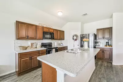 21054 Wenze Lane, New Caney, TX 77357 - Photo 10