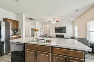21054 Wenze Ln, New Caney, TX 77357 - Photo 14