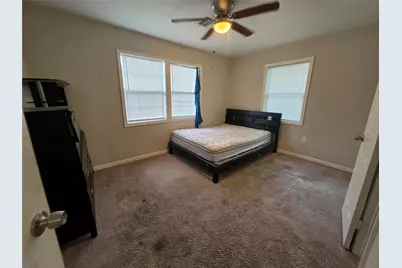 8202 Laura Koppe Road, Houston, TX 77028 - Photo 12