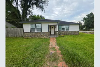 8202 Laura Koppe Road, Houston, TX 77028 - Photo 1