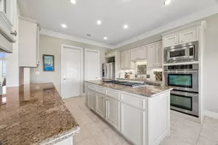 23 Fleming, Hitchcock, TX 77563 - Photo 10