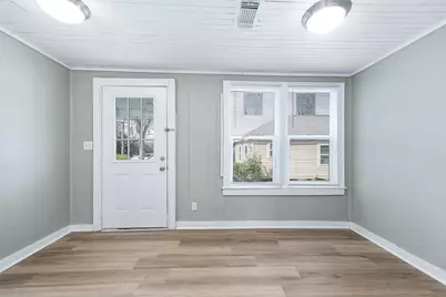 2012 Avenue F, Dickinson, TX 77539 - Photo 8