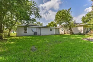 704 Grafton St, La Marque, TX 77568 - Photo 8