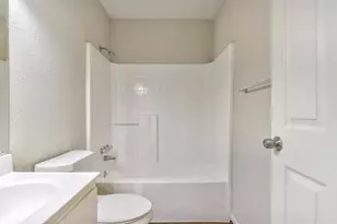 704 Grafton St, La Marque, TX 77568 - Photo 6