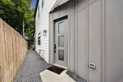 4211 Nichols Street #A, Houston, TX 77020 - Photo 6