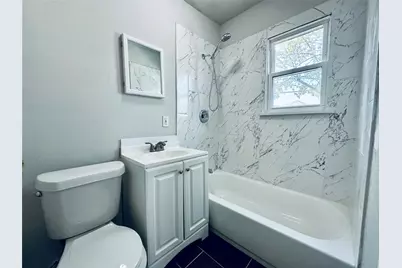 1 Sidney Street #1, Houston, TX 77003 - Photo 2