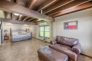 202 Willie Cook St, Livingston, TX 77351 - Photo 16