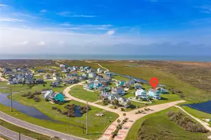 25001 Monterey Ct, Galveston, TX 77554 - Photo 4