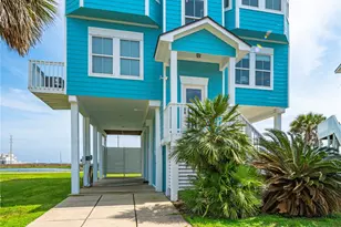 25001 Monterey Ct, Galveston, TX 77554 - Photo 2