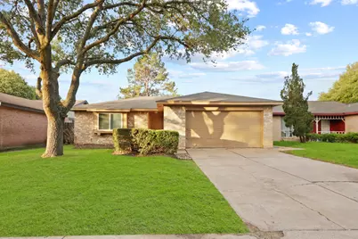 5111 Raven Ridge Drive, Houston, TX 77053 - Photo 1