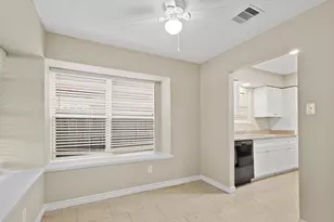 5111 Raven Ridge Dr, Houston, TX 77053 - Photo 6