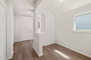 13082 Sarah Springs Way, Magnolia, TX 77354 - Photo 6