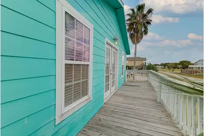 1089 Melody Lane, Port Bolivar, TX 77650 - Photo 12