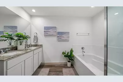 1935 Hamilton Avenue, Nome, TX 77629 - Photo 14