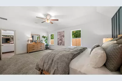 1935 Hamilton Avenue, Nome, TX 77629 - Photo 12